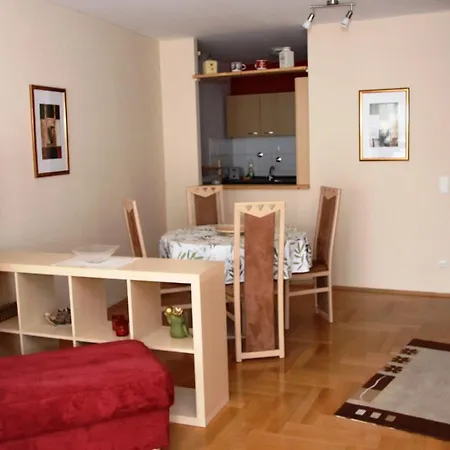 Fewo Bonnita - Nahe Un-campus U. Wccb